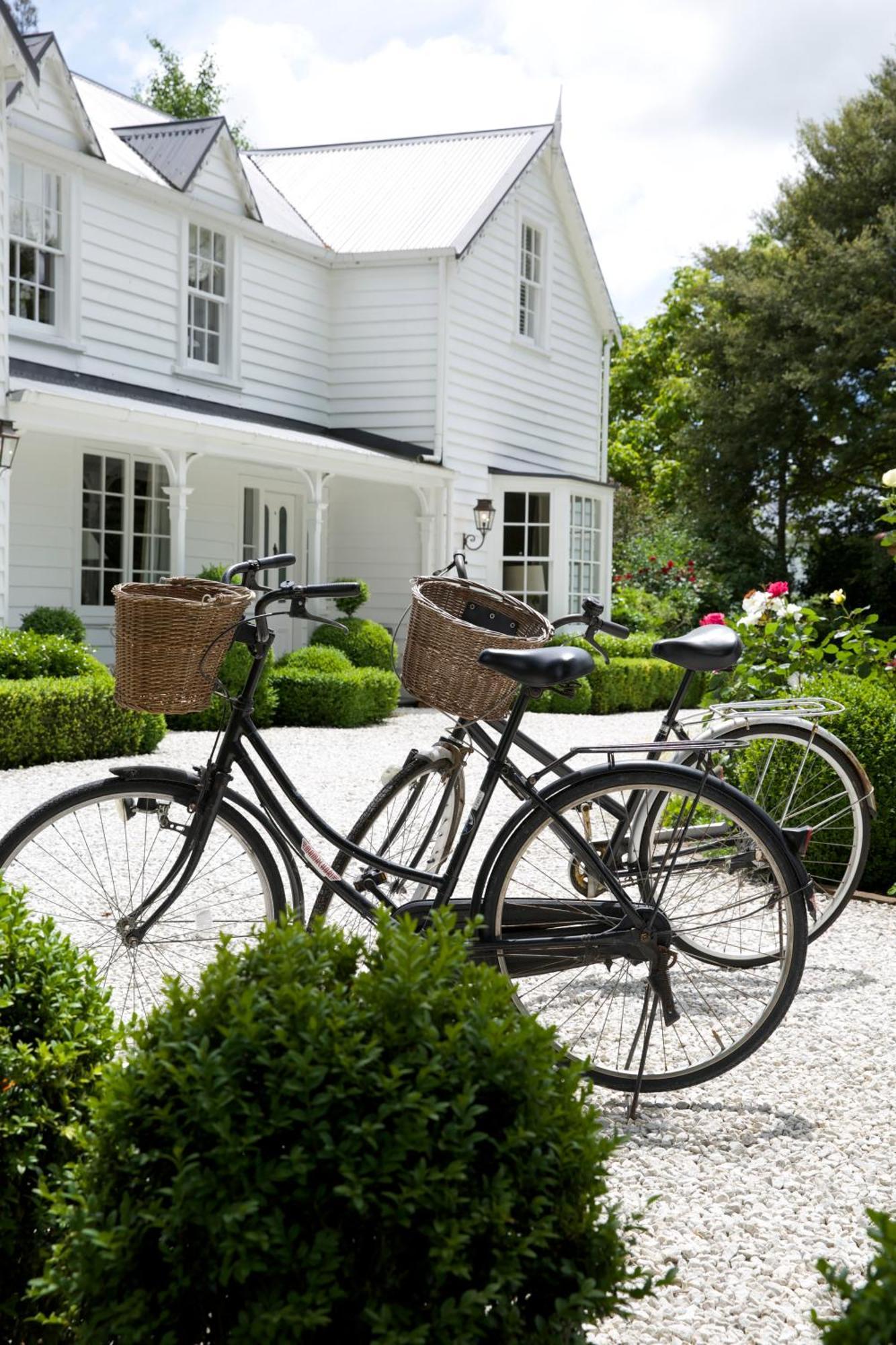 Wyett House Bed & Breakfast Грейтаун Екстериор снимка